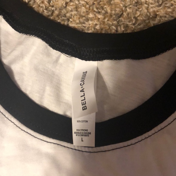 💥5/$13💥NWOT Boutique Long sleeve- Mama Bear - Picture 5 of 7